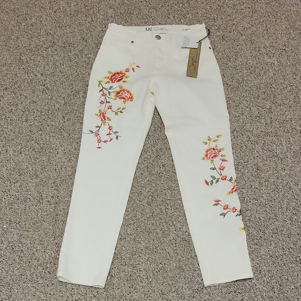 DG2 by Diane Gilman Cream Straight Leg Jeans with Floral Embroidery